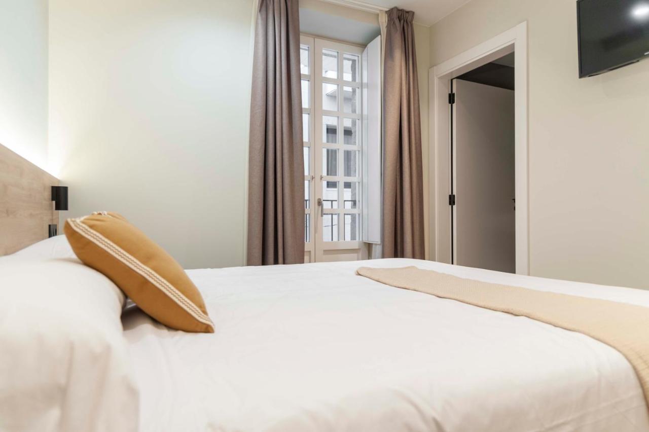 Albatros Hotell Puentedeume Eksteriør bilde