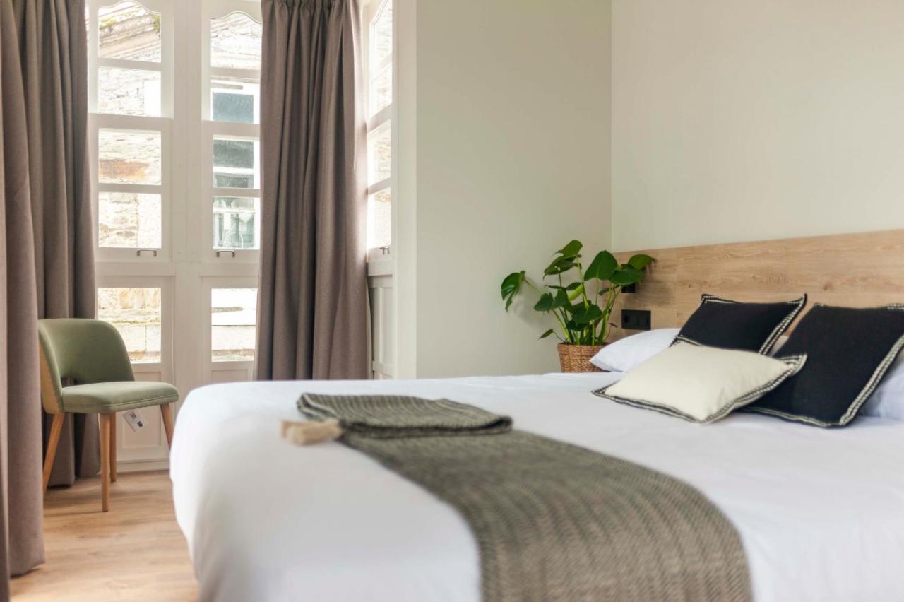 Albatros Hotell Puentedeume Eksteriør bilde